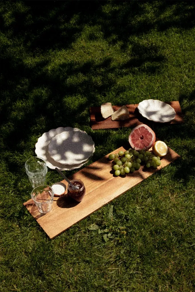 ACACIA SHORT SERVING BOARD