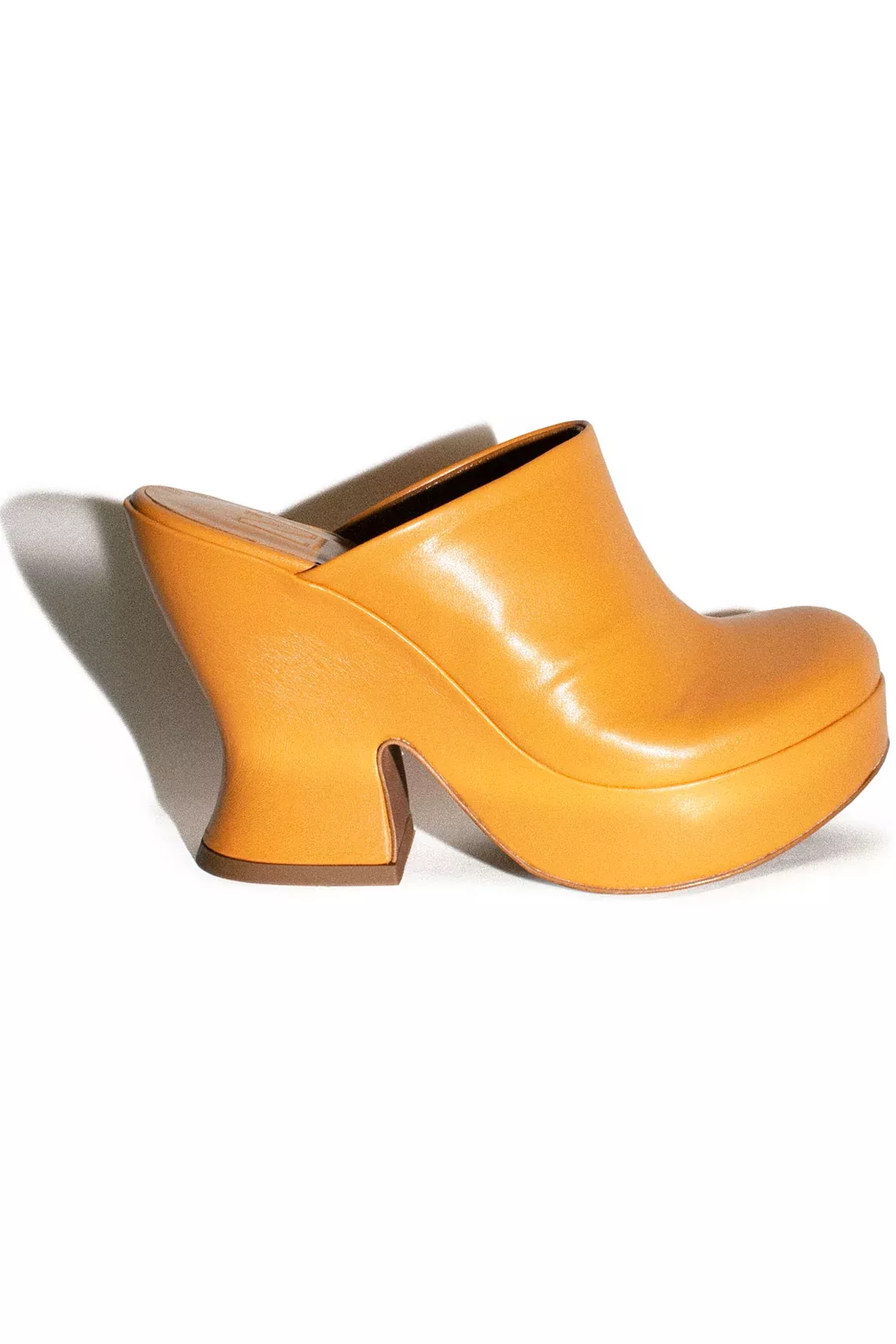Arancio Marra Platform