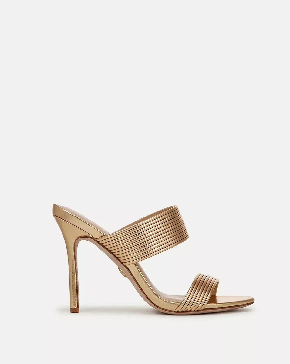 Asha Sandal