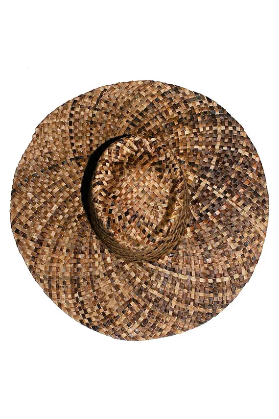 Bac Bac Dai Hat with Tie