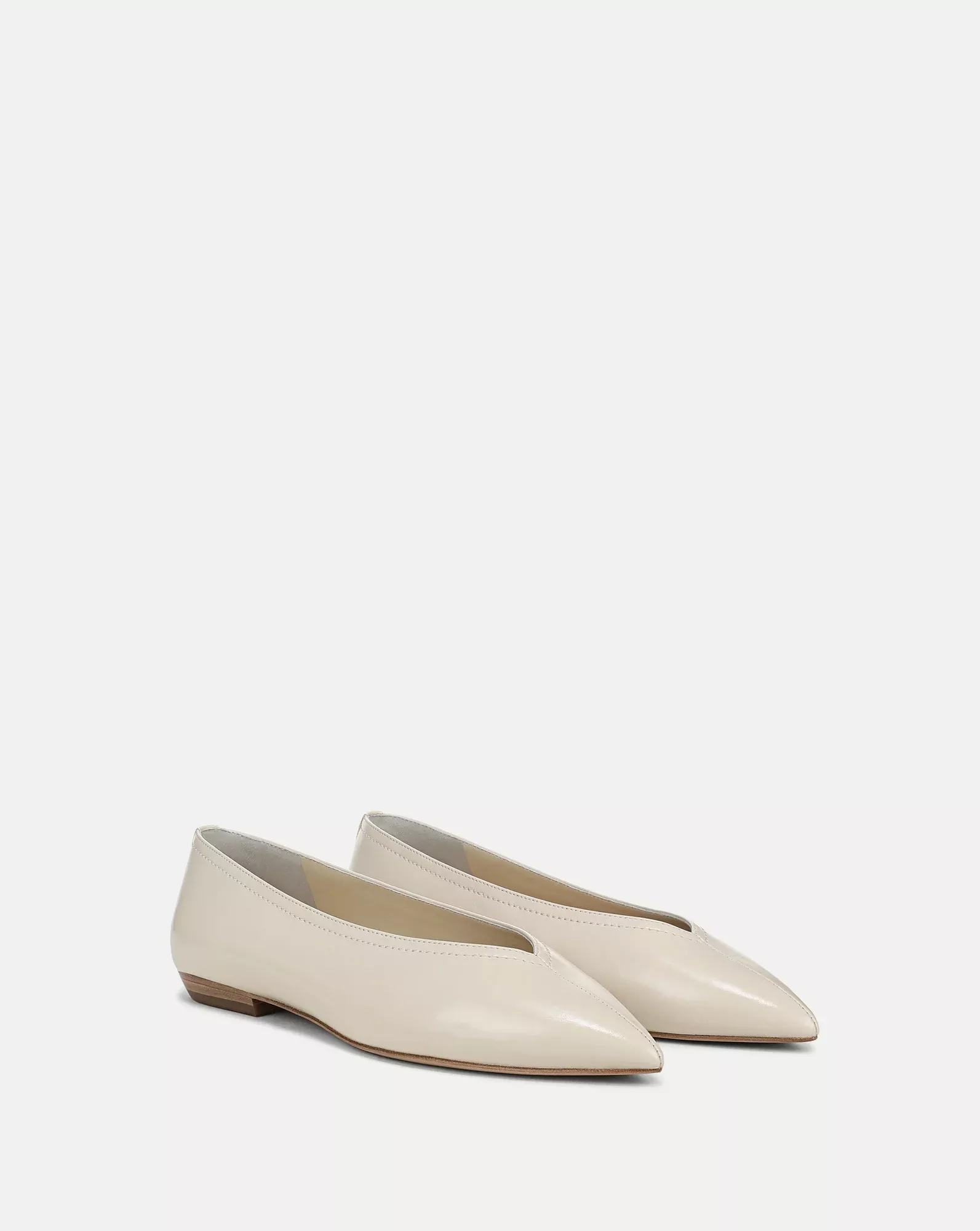 Bancroft Leather Flat
