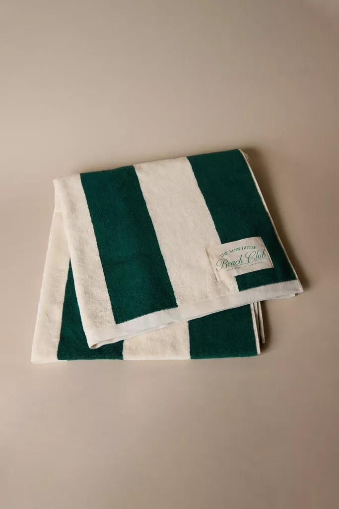 BEACH CLUB TOWEL