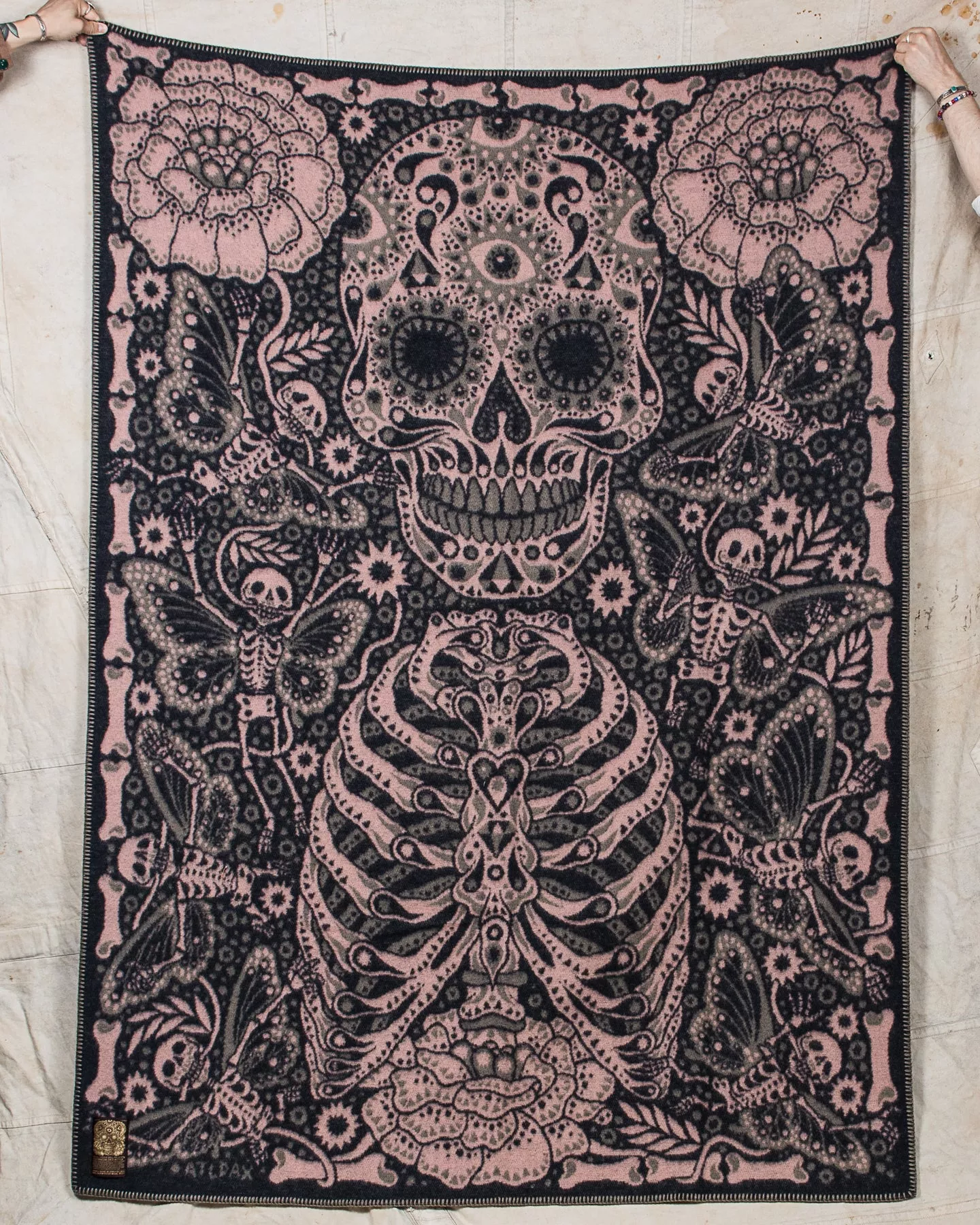 Björn Atldax × Indigofera Dia De Muertos Wool Blanket