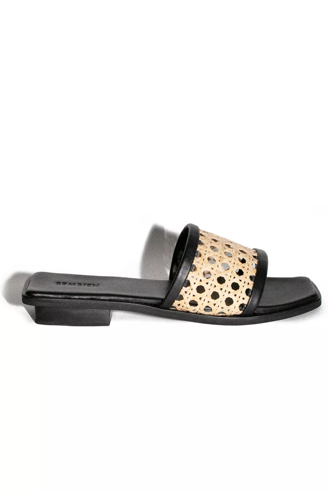 Black Rattan Pia Slide