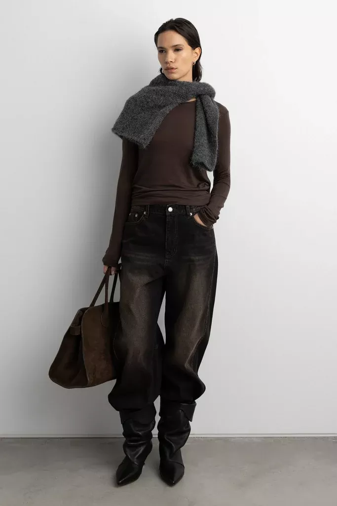 BLACK WASH CORDUROY STRAIGHT LEG JEAN