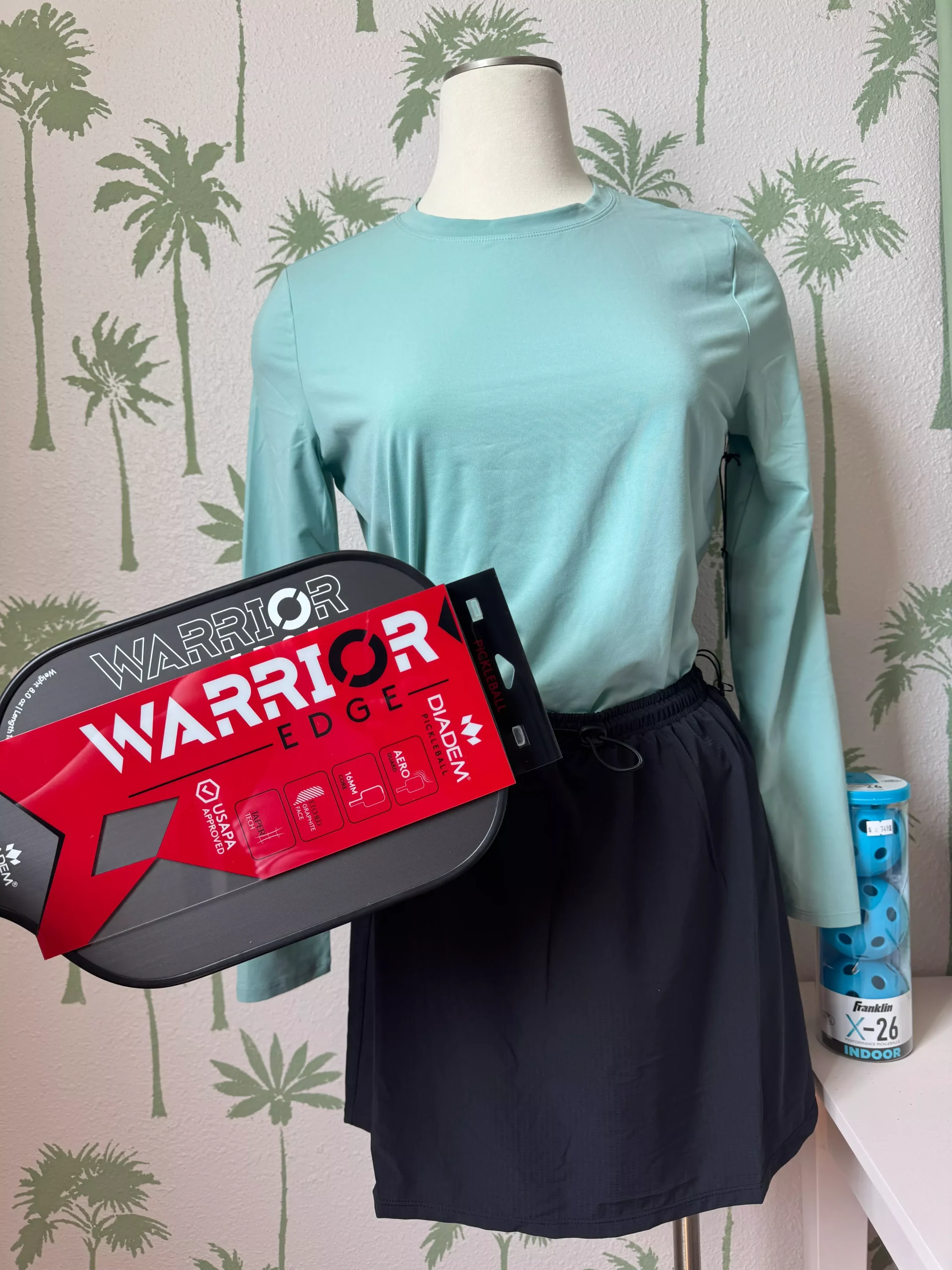 Blue Noir Pickleball Bundle – Paddle, Balls & Accessories for Women