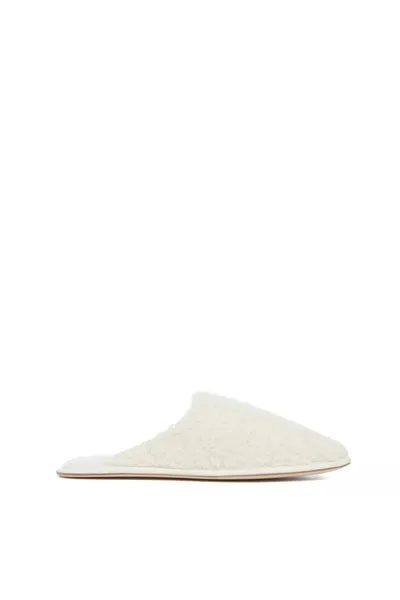 Bristol Slipper in Ivory Cashmere Boucle
