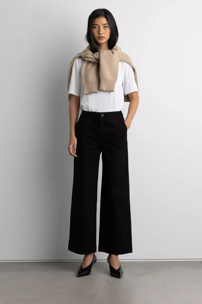 CROPPED LENGTH TWILL WIDE LEG PANT