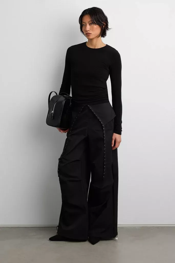 DRAPED WIDE LEG PANT WITH HOOK AND EYE DETAIL