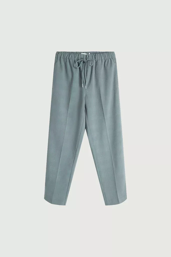 ELASTIC WAIST TAPERED TROUSER