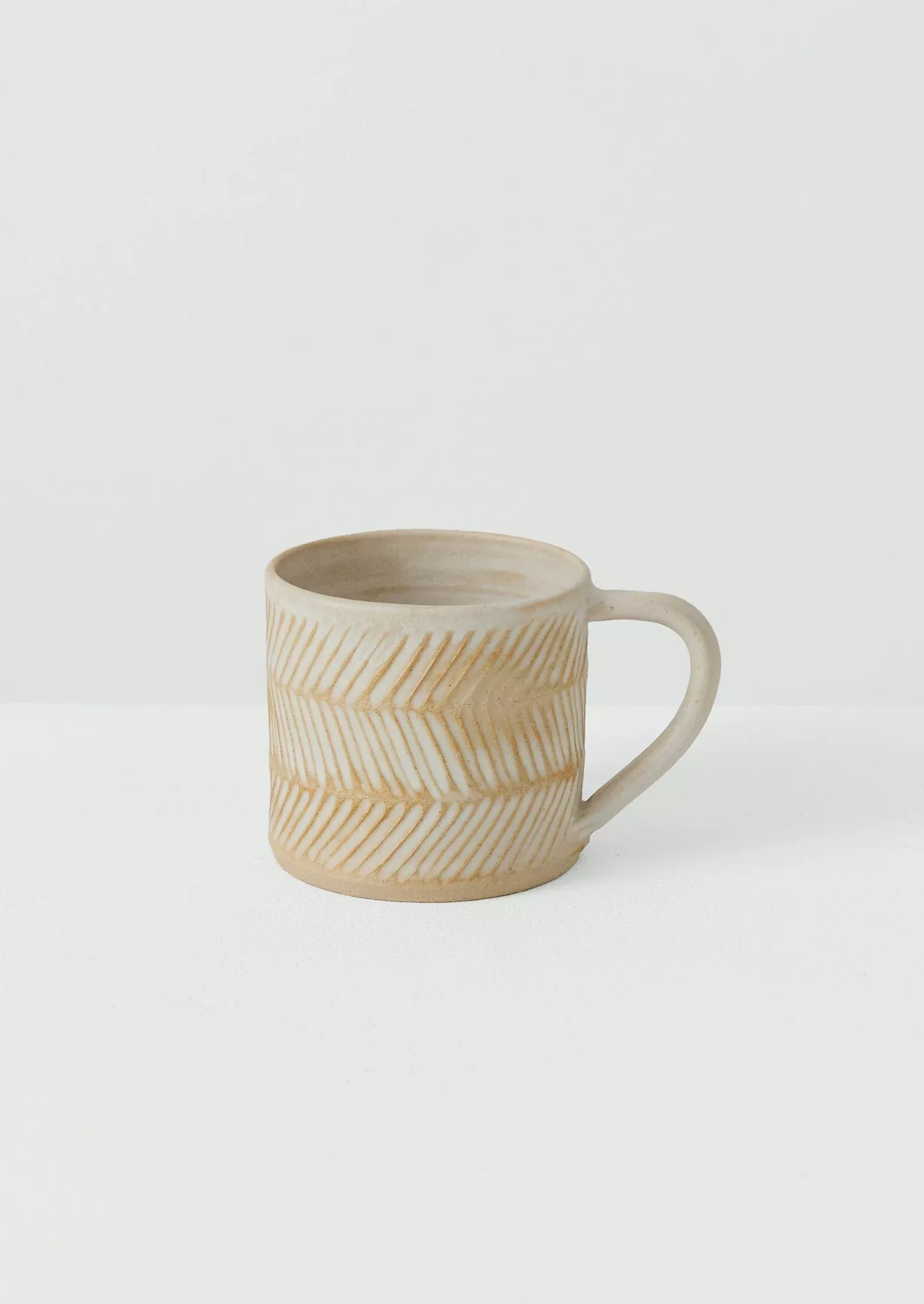 Elke Lucas Carved Mug