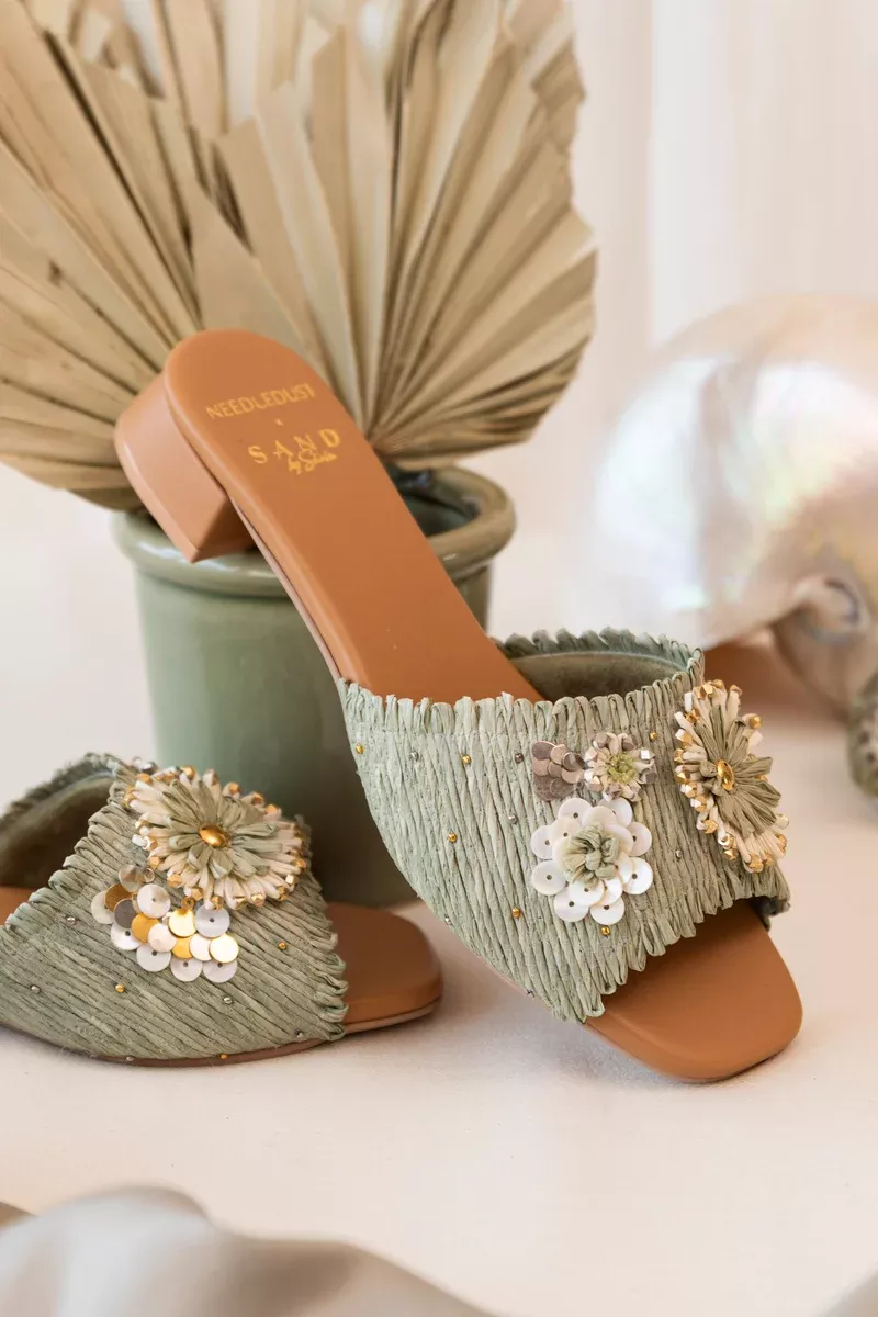Elsewhere (Sandals)