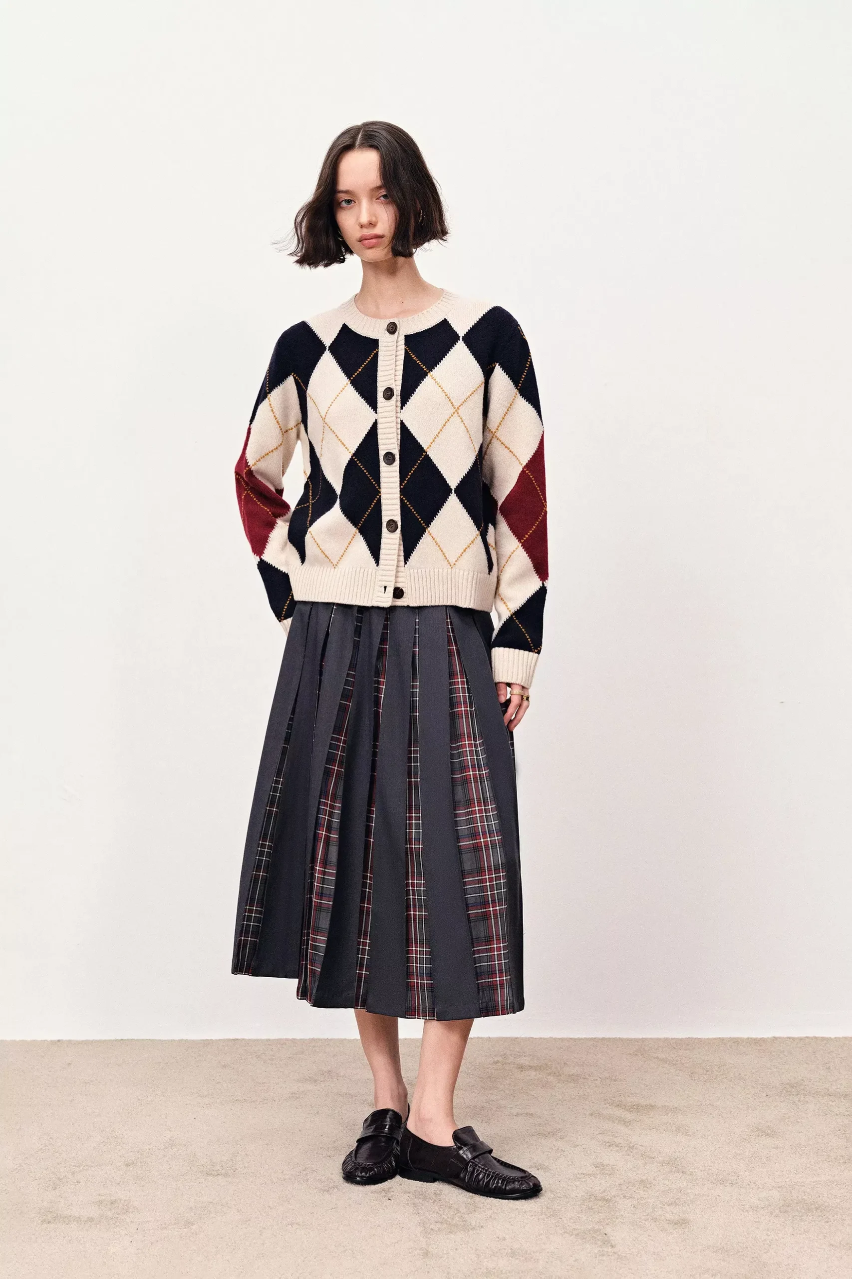 Hart Argyle Cardigan in Merino Wool Knit
