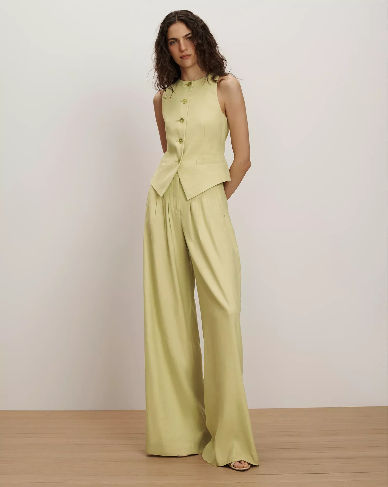 Hoyt Wide-Leg Pant