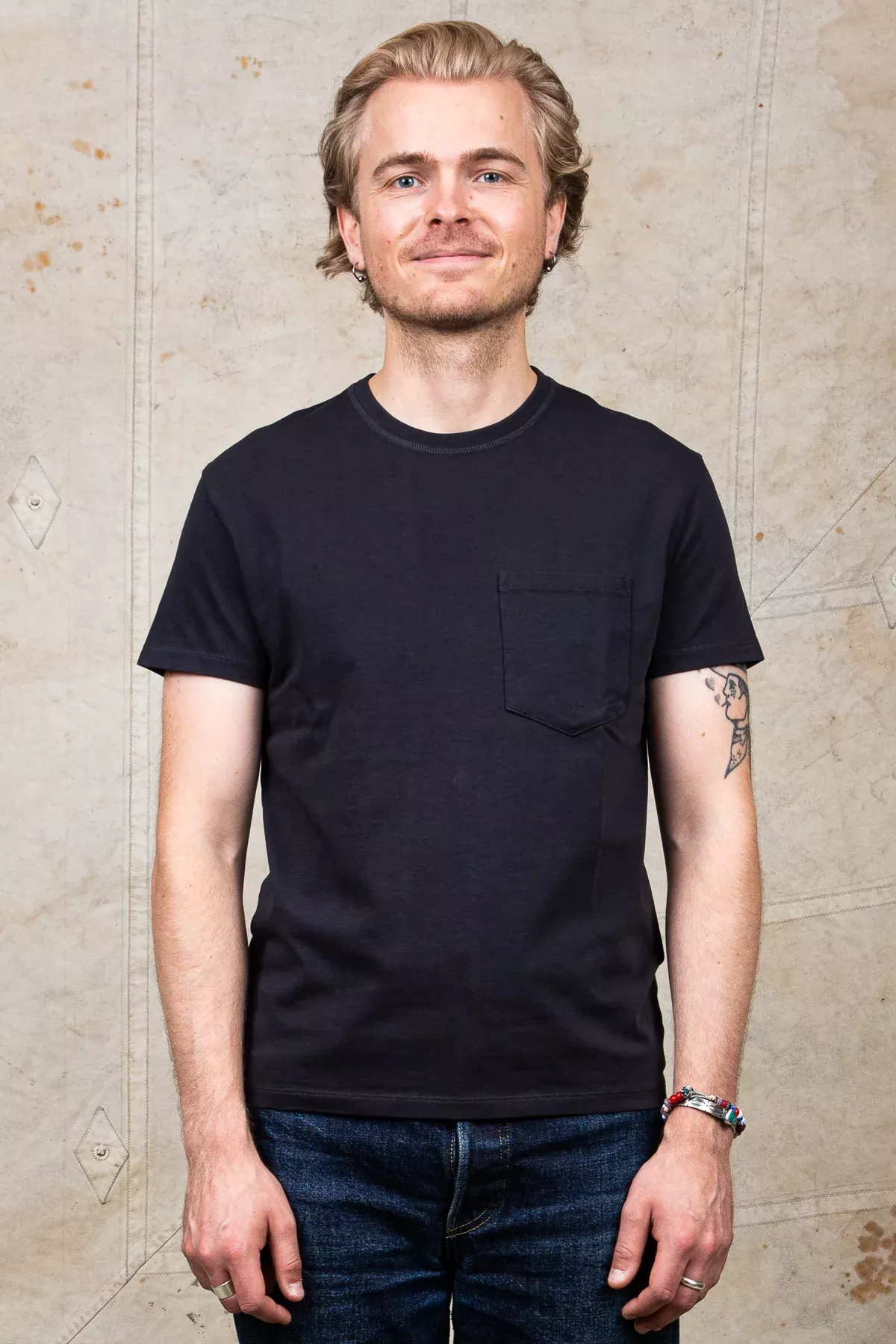 Indigofera Wilson Pocket T-Shirt Marshall Black