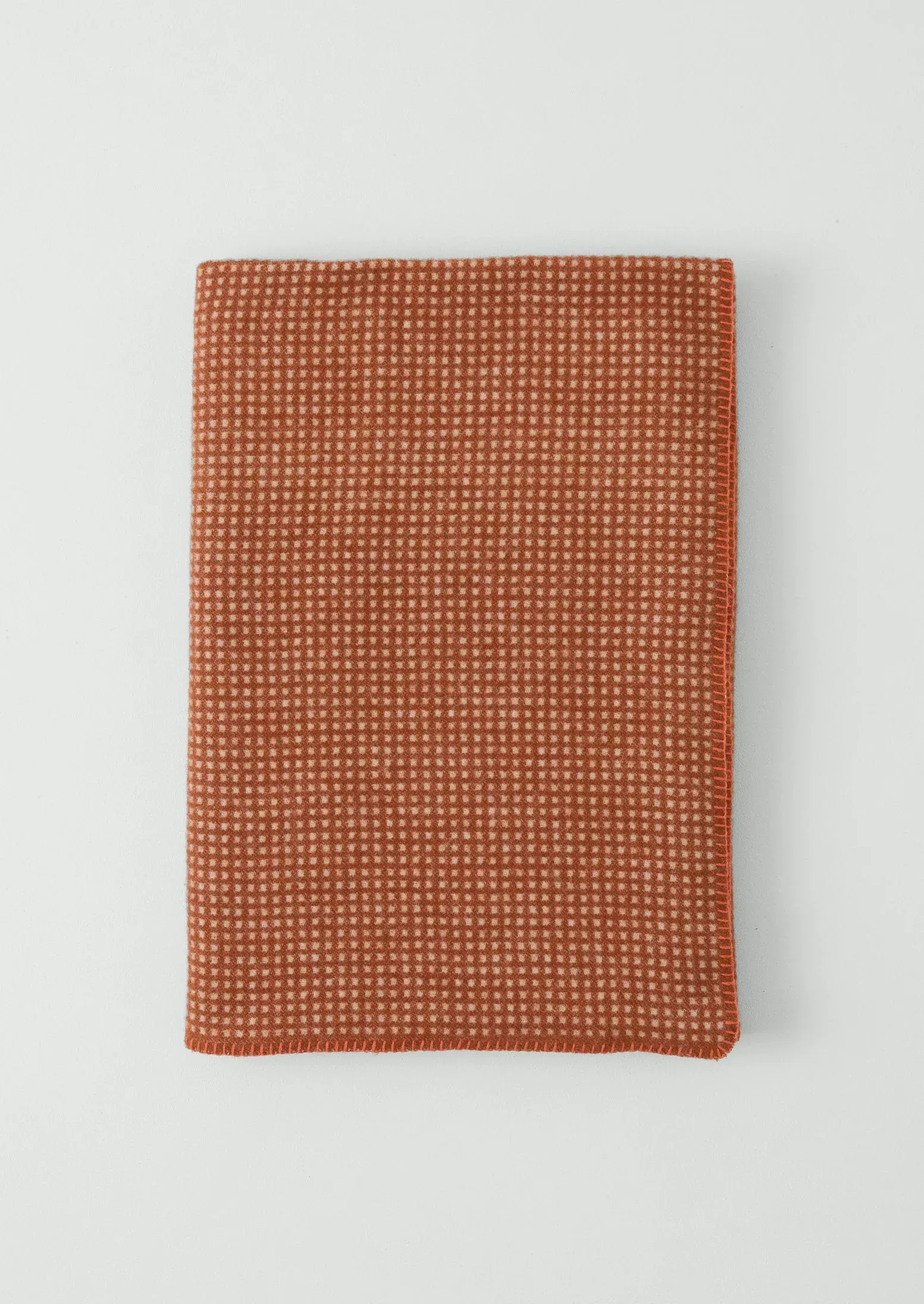 Jacquard Dot Wool Blanket