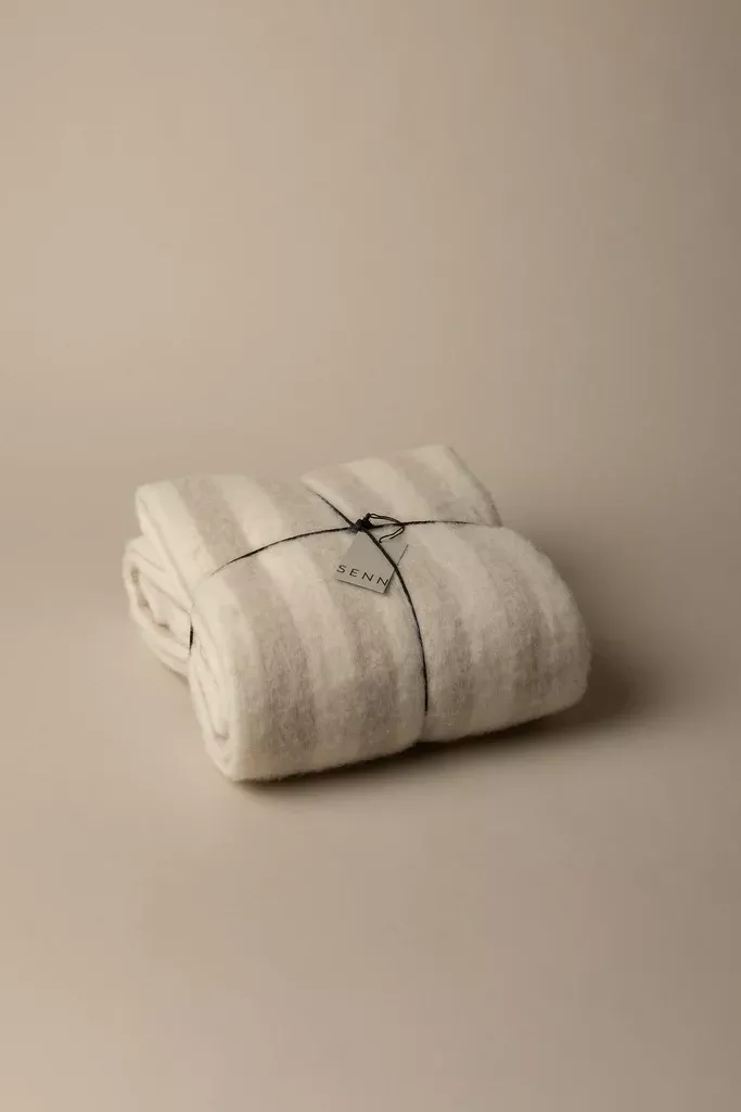LINEA WOOL BLEND THROW
