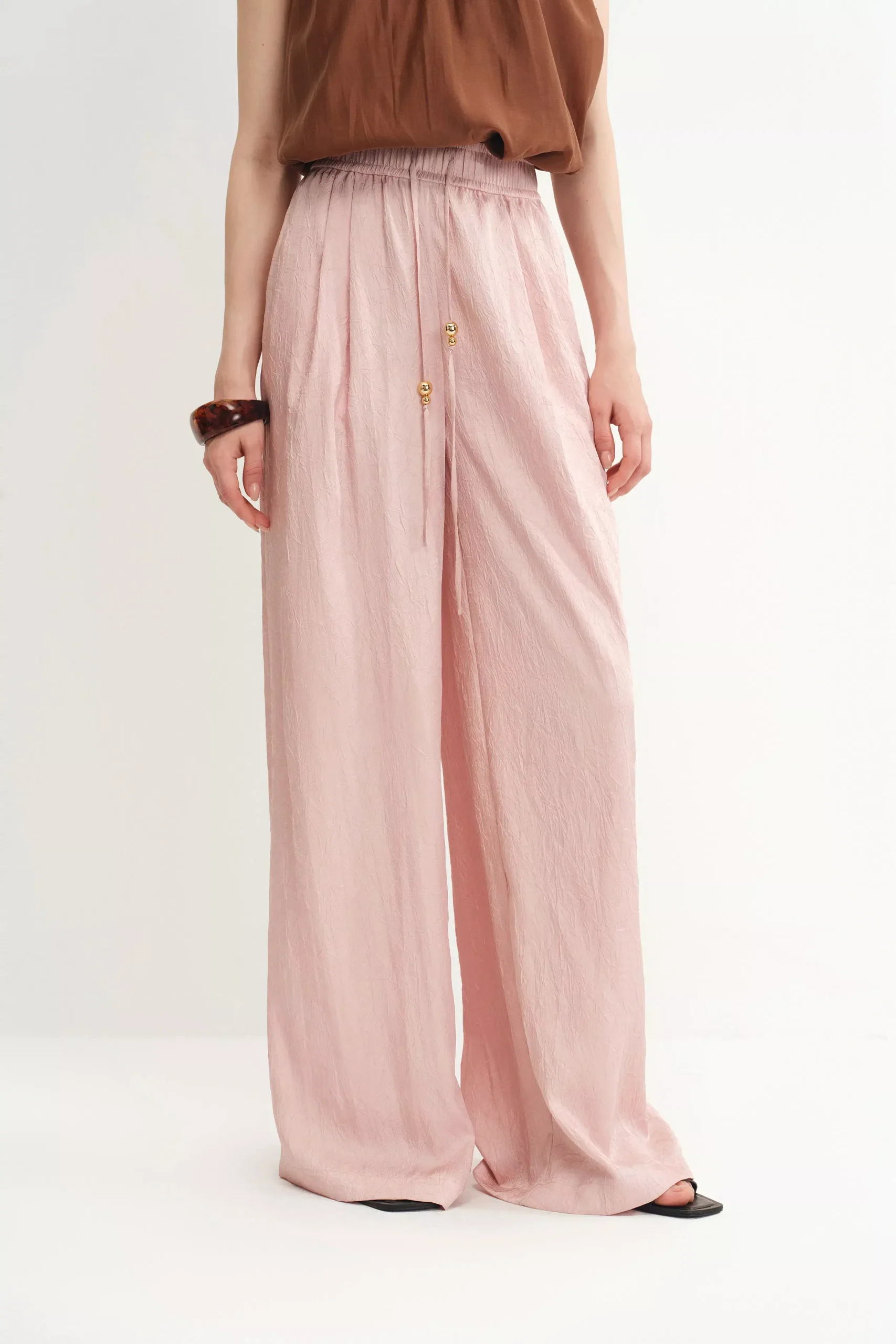 Louise Textured Pleated Pants in Pleated Satin