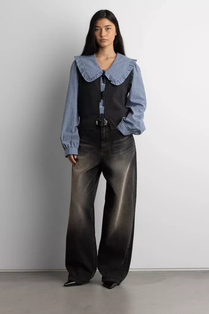 OPEN FRONT SWEATER VEST WITH TIES