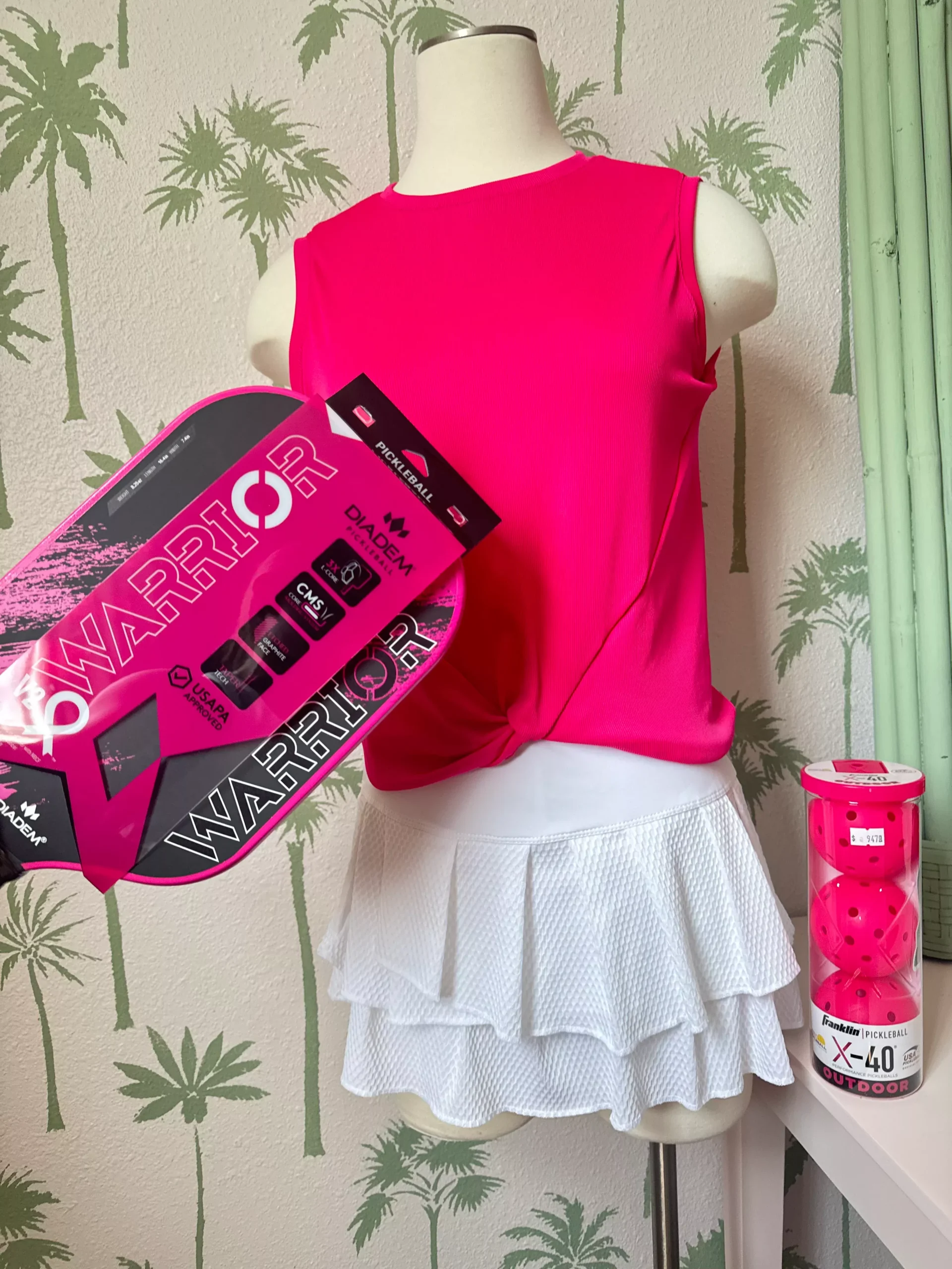 Pink Pop Pickleball Bundle – Paddle, Balls & Accessories for Women, Complete Set for Beginners & Enthusiasts
