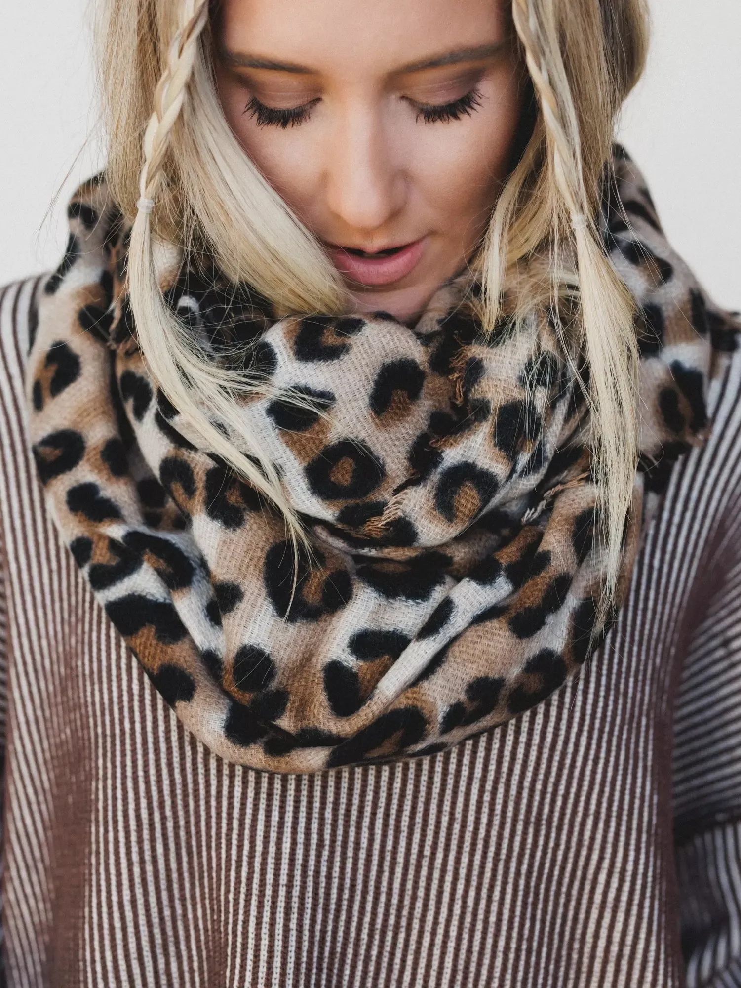 Raja Leopard Print Infinity Scarf