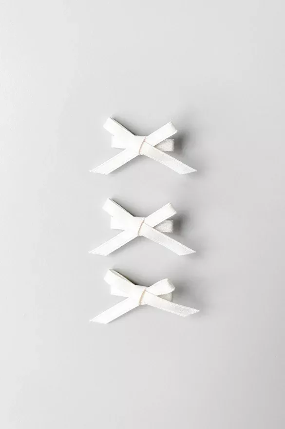 SET OF THREE BOW HAIR CLIPS