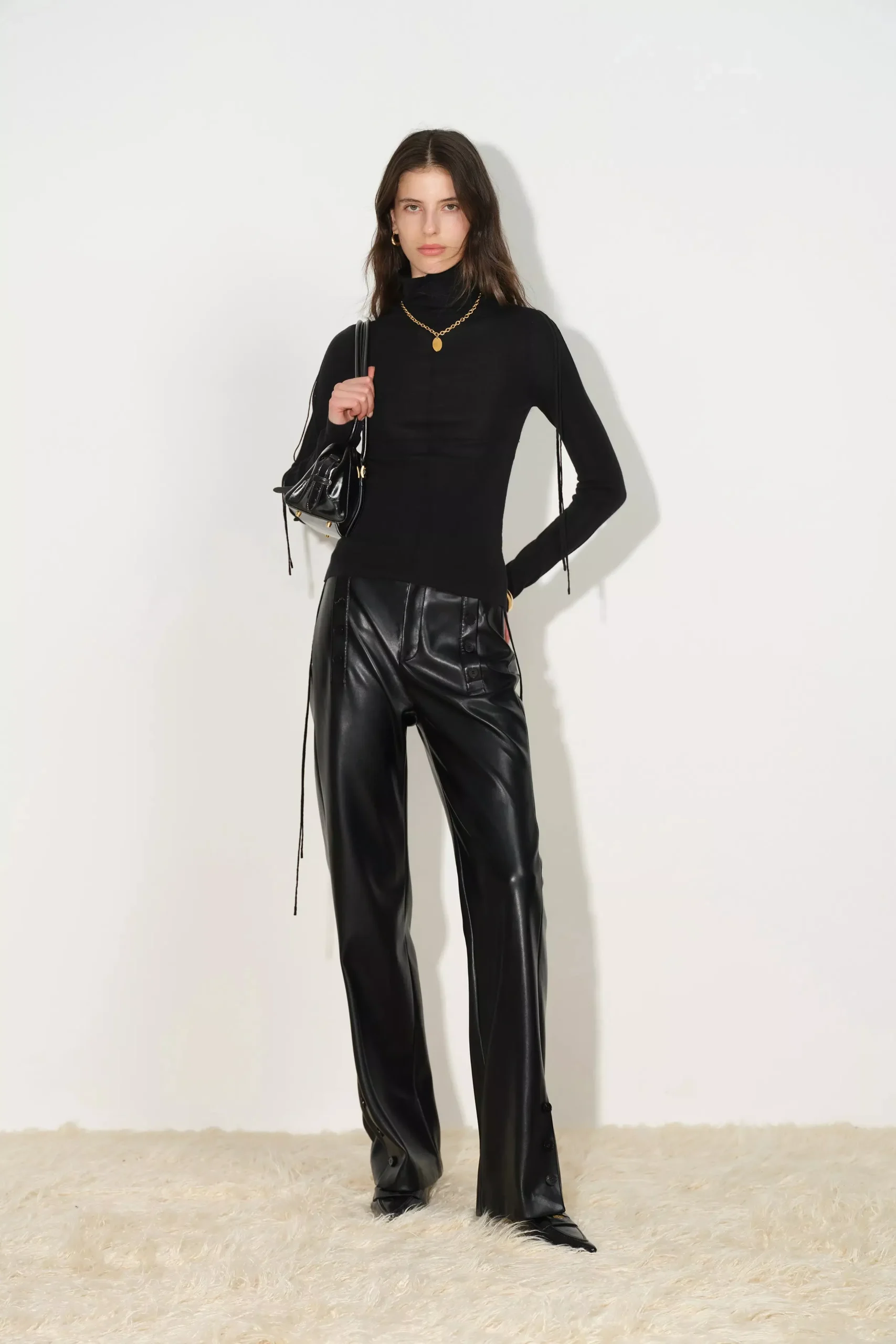 Sibyl Turtleneck Fitted Top in Wool Blend