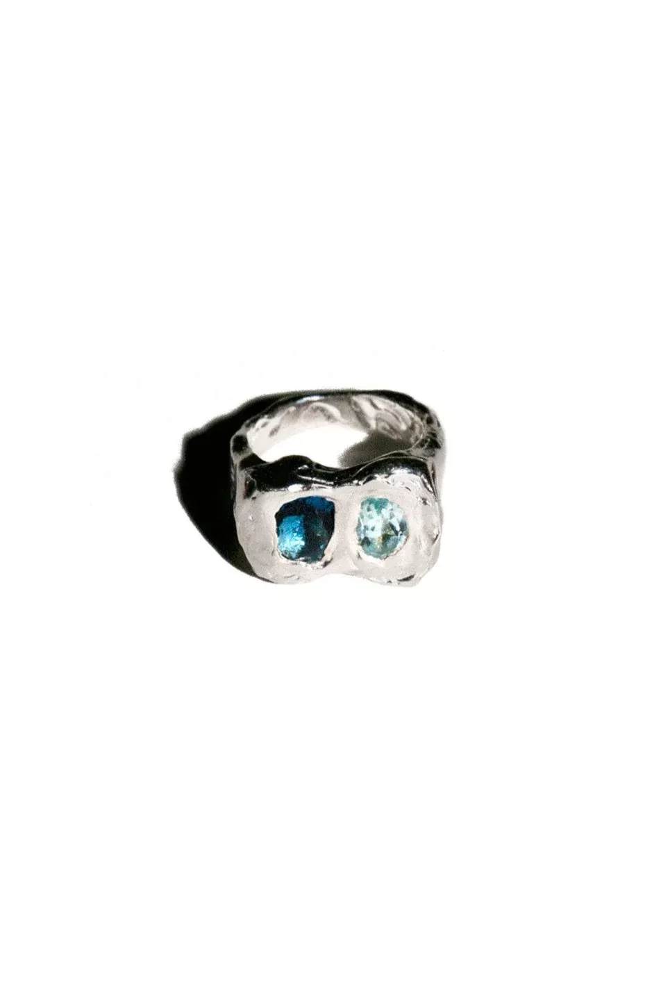 Silver Chunky Blue Topaz Buzo