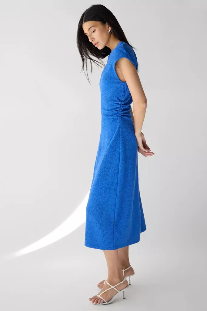 SLEEVELESS RUCHED WAIST MIDI DRESS