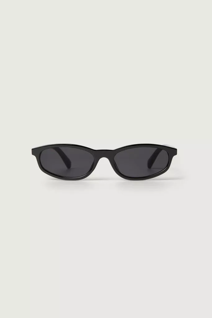 SLIM FRAME SUNGLASSES
