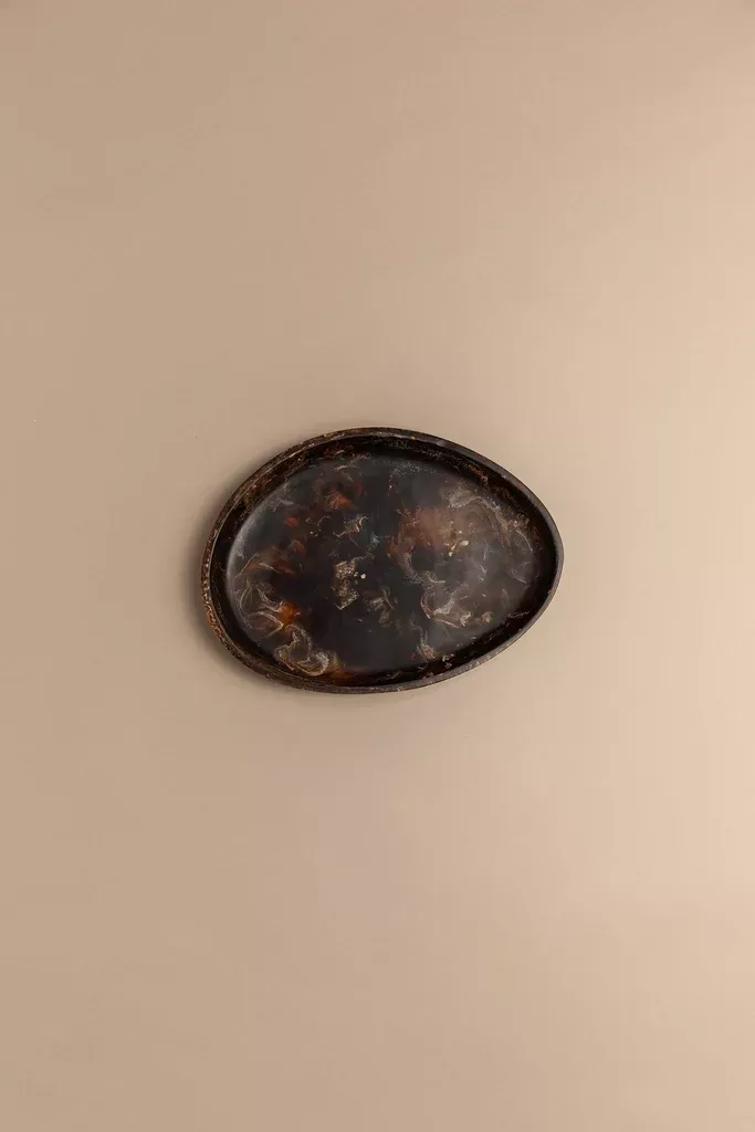 SMALL PEBBLE RESIN TRAY