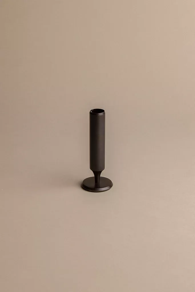 SMALL PILIER TAPER CANDLE HOLDER