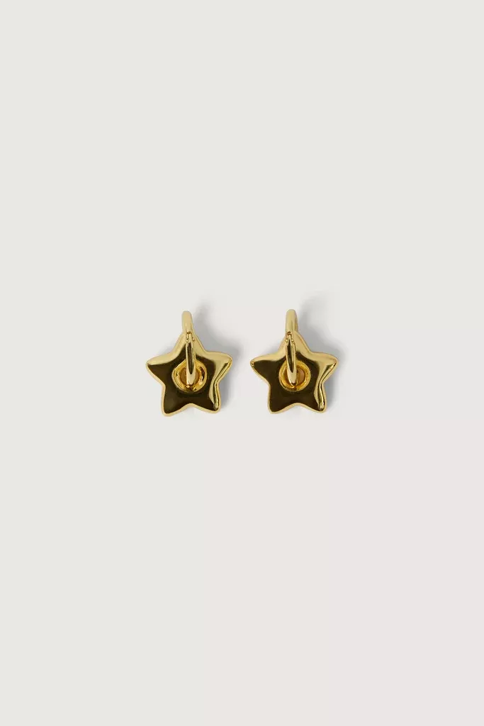STAR PENDANT HOOP EARRINGS