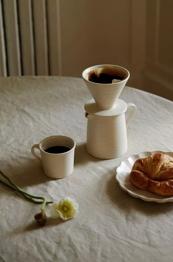 STONEWARE POUR-OVER COFFEE MAKER