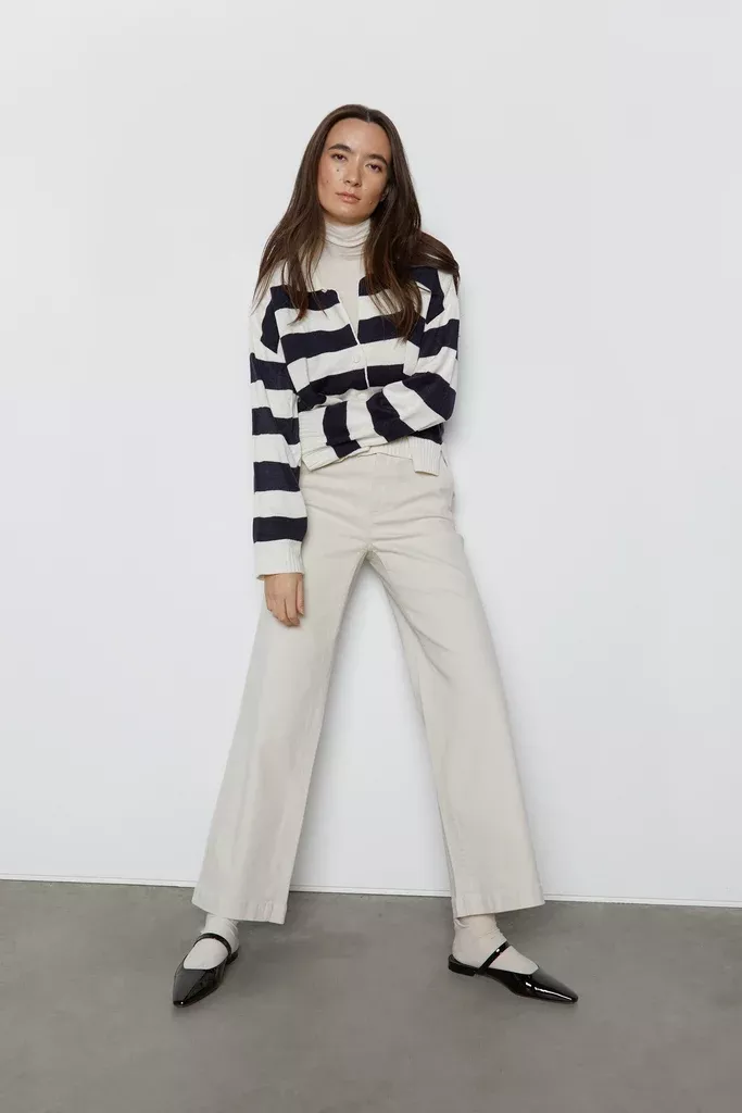 STRIPED COLLARED CARDIGAN
