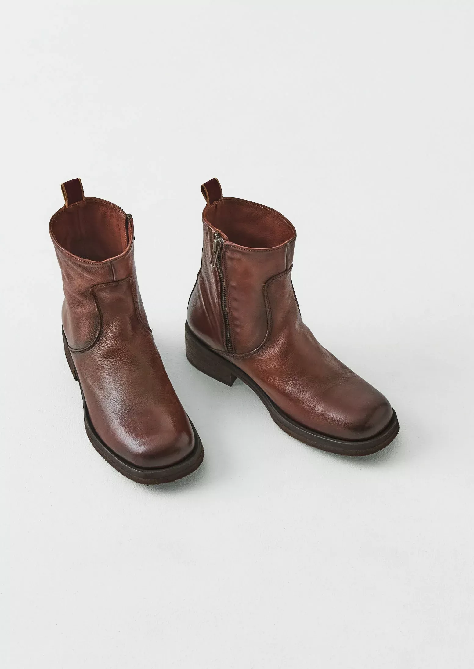 Sturlini Mid Leather Square Toe Pull On Boots