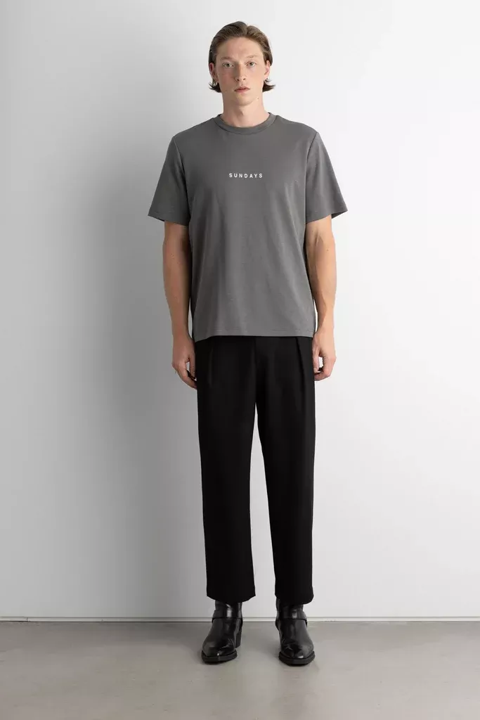 SUNDAY HEAVYWEIGHT CREWNECK T-SHIRT