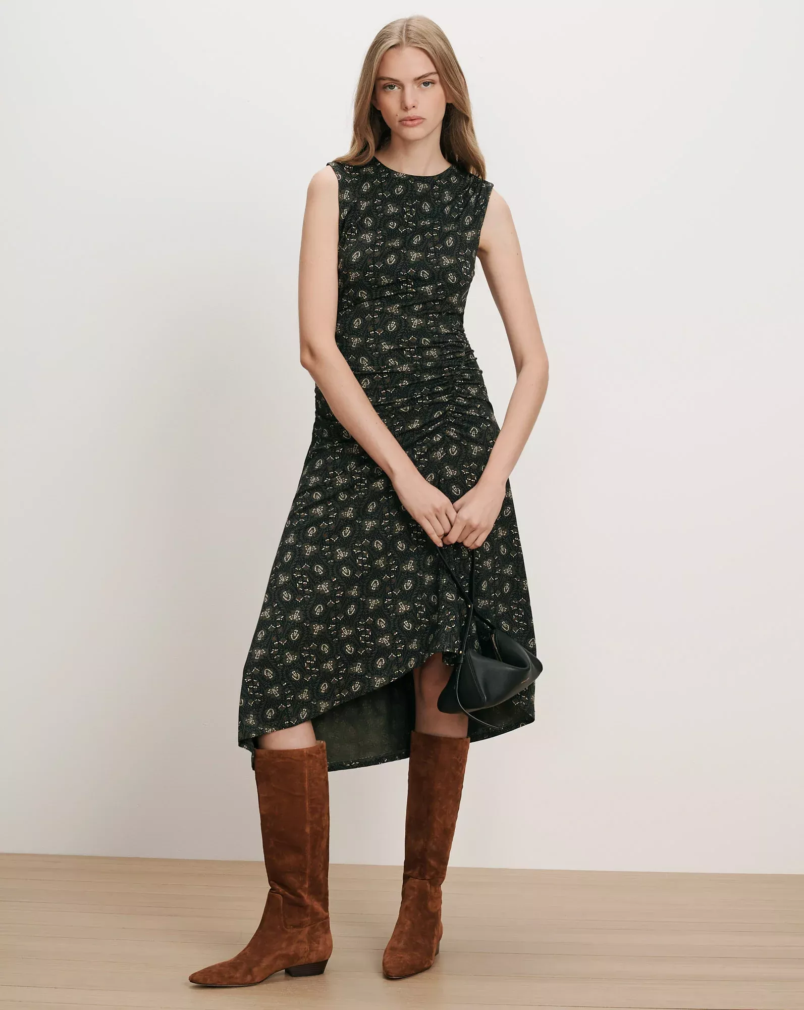 Theodora Sleeveless Midi Dress