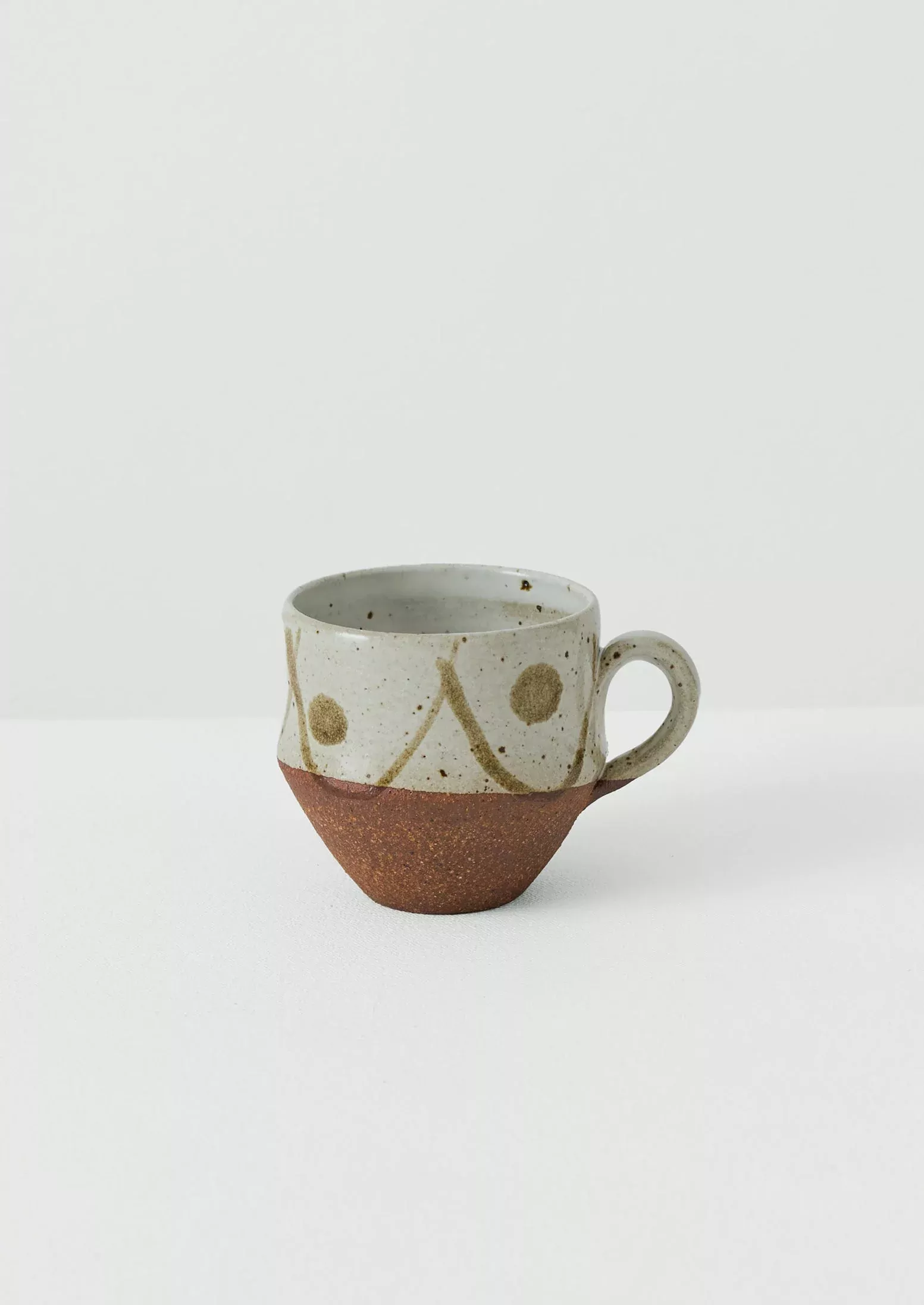 US Mayon Hanania Swing Mug