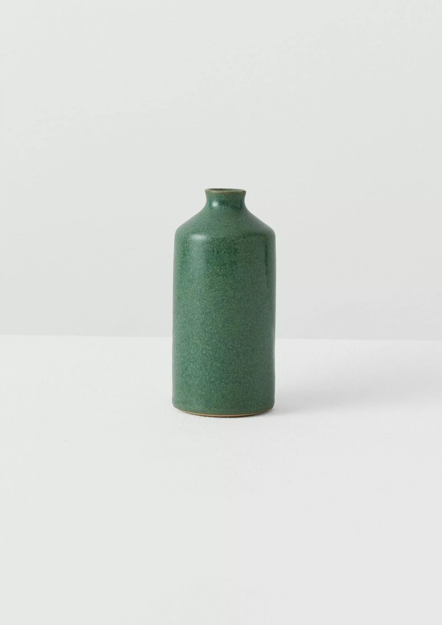 US Sophia McEvoy Straight Vase