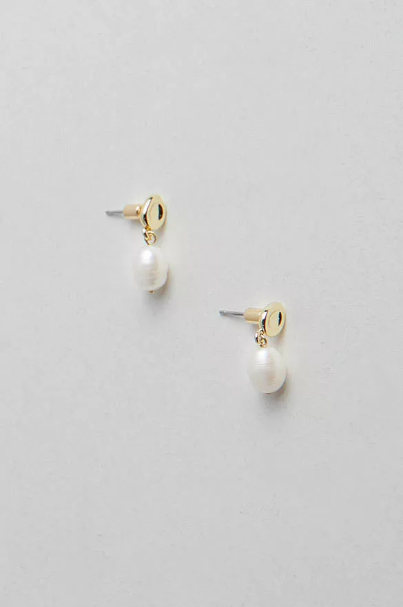 WATER PEARL DROP EARRINGS
