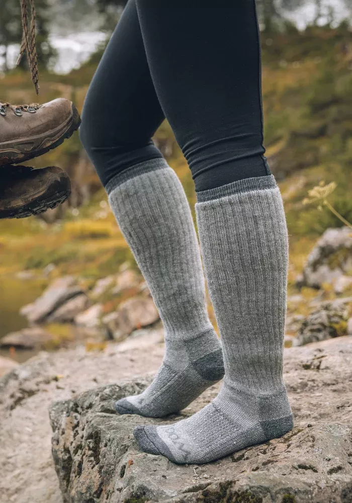 Womens Extreme Over The Calf Socks