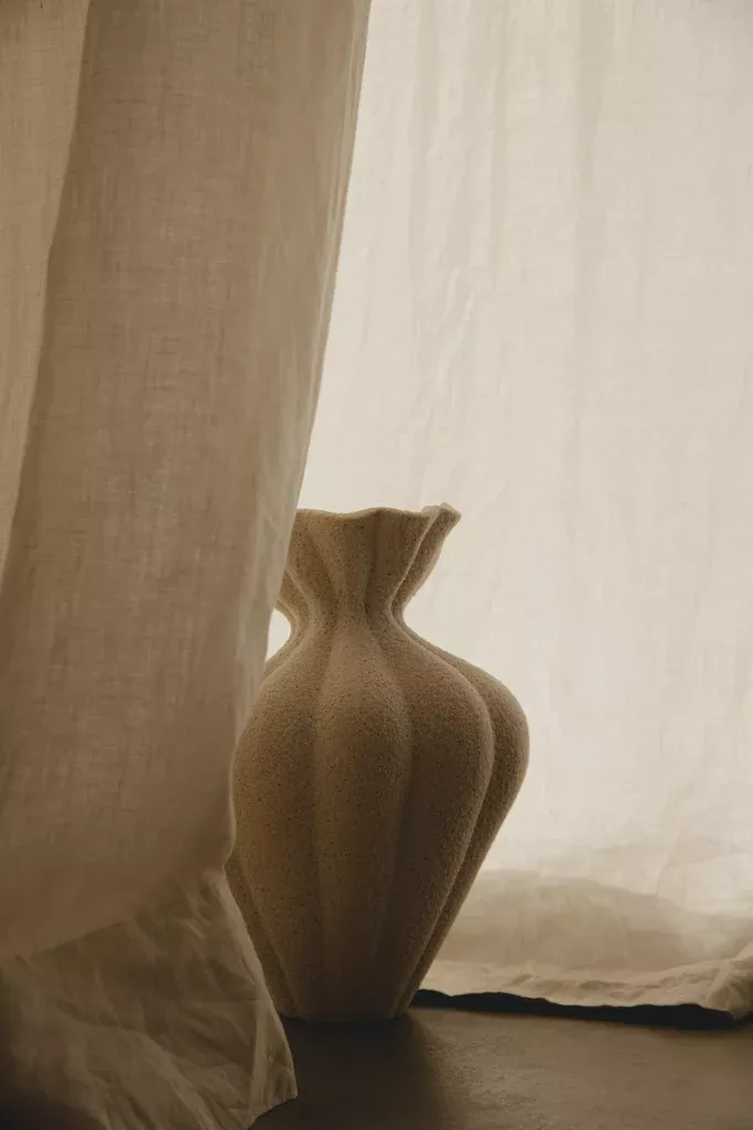 ZEPHYR VASE