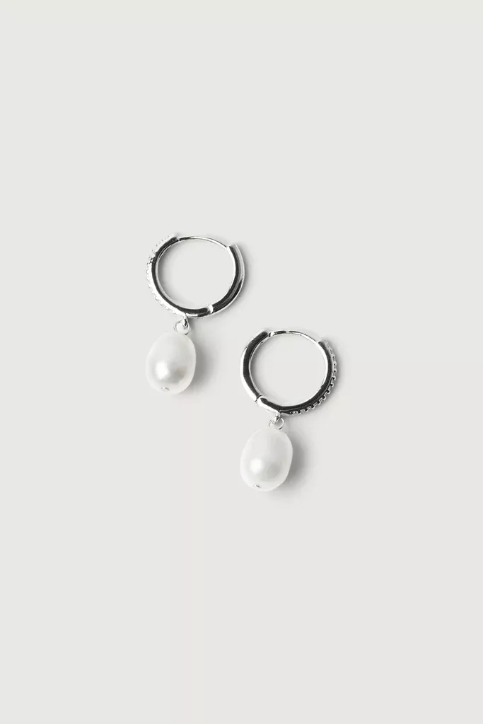 ZIRCONIA HOOPS WITH PEARL DROP